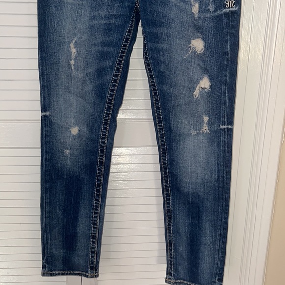 Miss Me The M Series Skinny High Waist Distressed Jeans - Picture 4 of 9